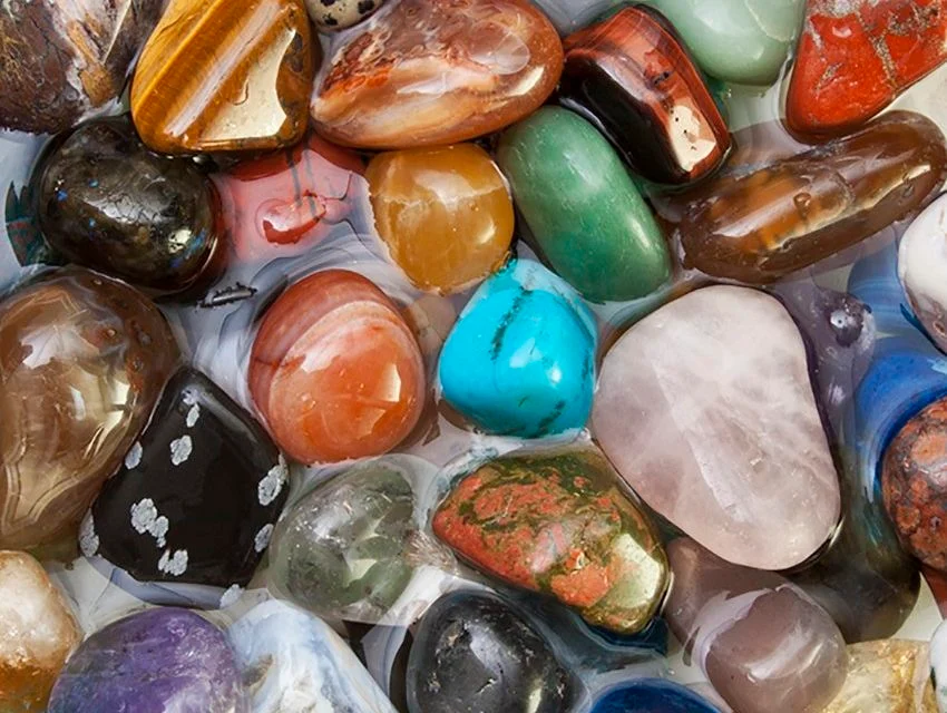 Você está visualizando atualmente Você conhece o significado das pedras?